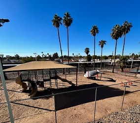 Buenas On Indian School Apartments - Phoenix, AZ
