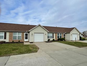 1092 Mindy Ln - Wooster, OH