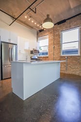 4046 N Hermitage Ave unit 201 - Chicago, IL