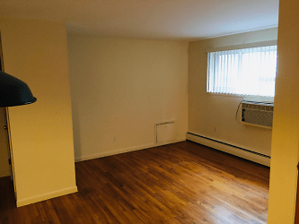 550 Whitney Ave unit 4 - New Haven, CT