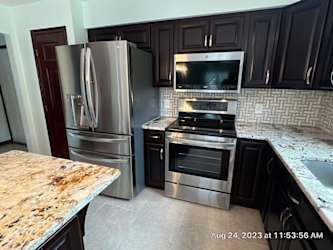 5786 Honors Court - Westerville, OH