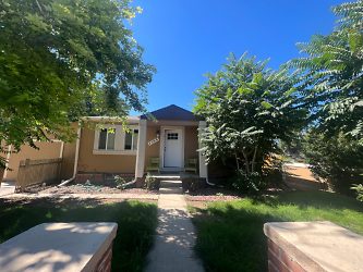 4568 W Tennessee Ave - Denver, CO