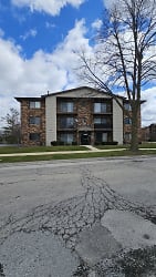 14785 Lake View Dr #204 - Orland Park, IL