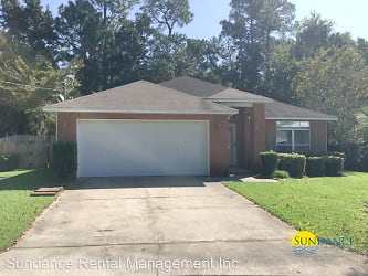 1518 Tommy Ln - Mary Esther, FL