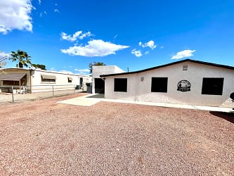 8056 Green Valley Rd - Mohave Valley, AZ