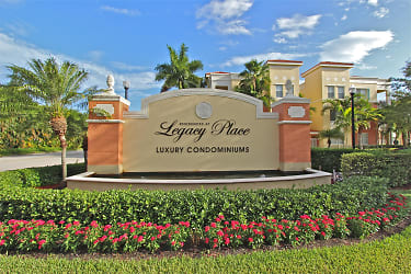 11017 Legacy Ln #206 - Palm Beach Gardens, FL