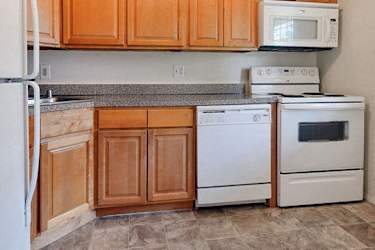 Mapleton Square Apartment Homes - Dover, DE