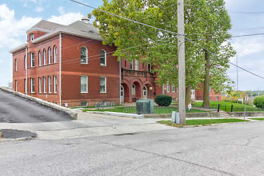 Columbian School Apartments - Omaha, NE