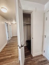 70 State St unit 428 - Clearfield, UT