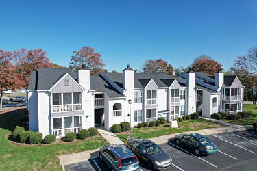 Chatham Wood Apartments - High Point, NC