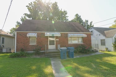 208 N Lincoln St - Jefferson City, MO