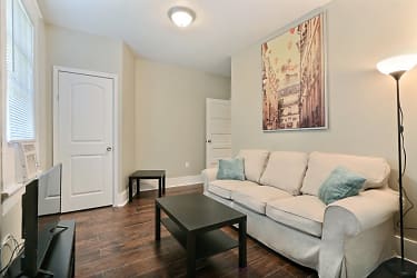 1301 Apartments - Savannah, GA