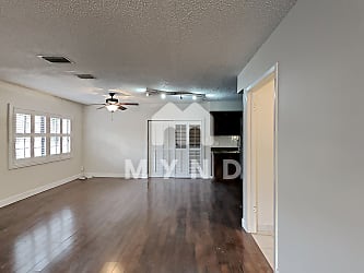 3623 W Carmen St - undefined, undefined