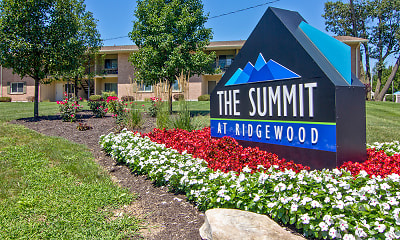 The Summit At Ridgewood Apartments - Fort Wayne, IN