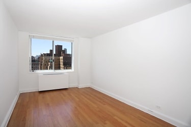 424 West End Ave unit 802 - New York, NY