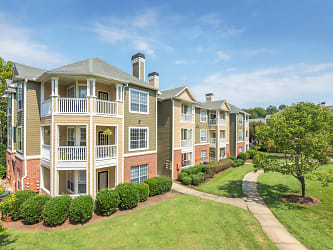 Thornhill Apartment Homes - Raleigh, NC