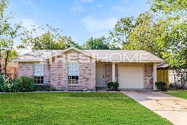 5222 E Orem Drive - Houston, TX