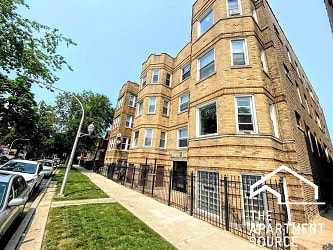 1123 N Christiana Ave unit G - Chicago, IL