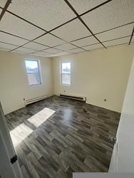 67 Webster Ave unit 3 - Chelsea, MA
