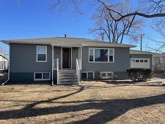 820 35th Ave unit 1 - Greeley, CO