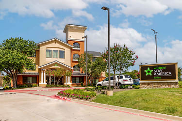 Furnished Studio - Dallas - Las Colinas - Green Park Dr. Apartments - Irving, TX