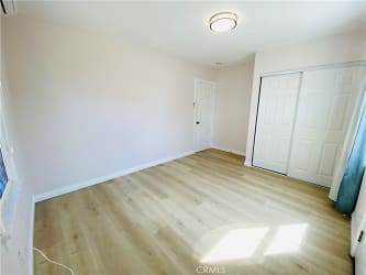 225 Electric Ave - Alhambra, CA