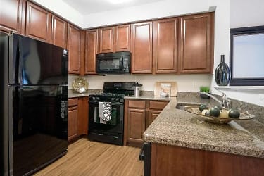 900 Grand Central Dr unit 1645 - Hamilton Township, NJ