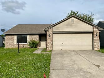 3911 Bonn Dr - Indianapolis, IN