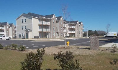 Wedgefield Apartments - Fayetteville, NC