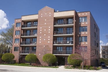 6340 Capulina Ave 3 A Apartments - Morton Grove, IL
