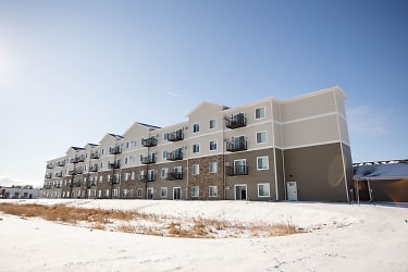 The Plains Apartments - Watertown, SD