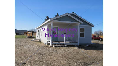 1283 NW Madras Hwy - Prineville, OR