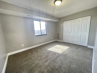 2605 Terrace Ave - Akron, OH