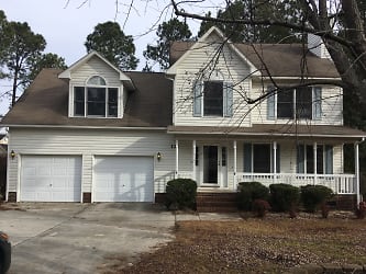 135 Cliffdale Ct - Cameron, NC