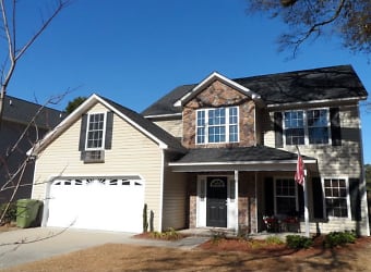 135 Masters Dr - Sumter, SC