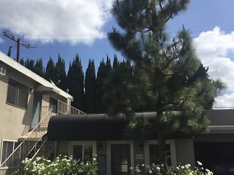 Pinecrest Apartments - La Mirada, CA
