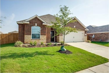 431 Winchester Dr - Celina, TX