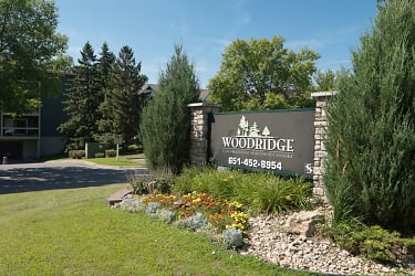 Woodridge Apartments - Eagan, MN