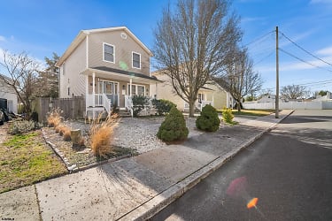 118 Cleveland Ave - Somers Point, NJ
