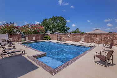 Garden Heights Apartments - Youngsville, LA