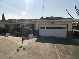 3180 Dorcich St - Santa Clara, CA