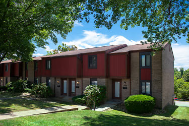 Monroeville Apartments At Deauville Park - Monroeville, PA
