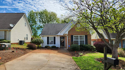 558 Fawn Branch Trail - Boiling Springs, SC