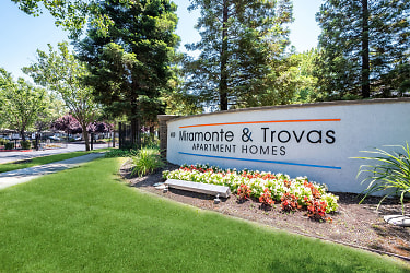 Miramonte And Trovas Apartments - Sacramento, CA