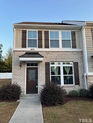 523 Berry Chase Way - Cary, NC