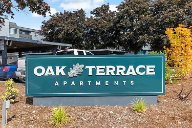 Oak Terrace Apartments - Lakewood, WA