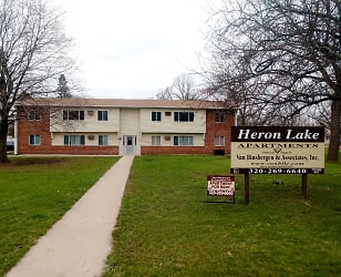 504 9th St unit 4 - Heron Lake, MN