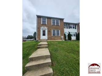 1738 Carriage Way - Frederick, MD