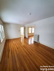 52-54 Maplewood St unit 52 - Watertown, MA