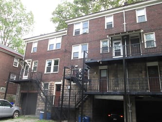 118 Lloyd Ave unit 1 - Pittsburgh, PA